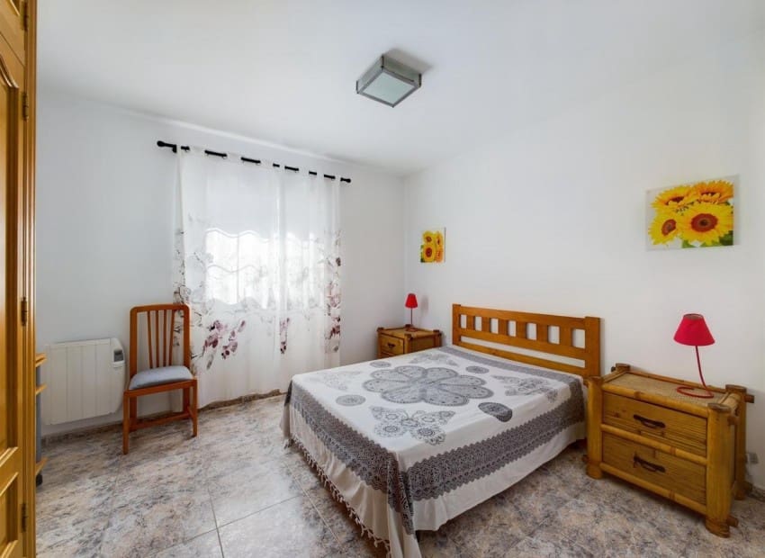 5 soveværelse Villa til salg i Calpe / Calp med swimmingpool - € 620.000 (Ref: 9198155)