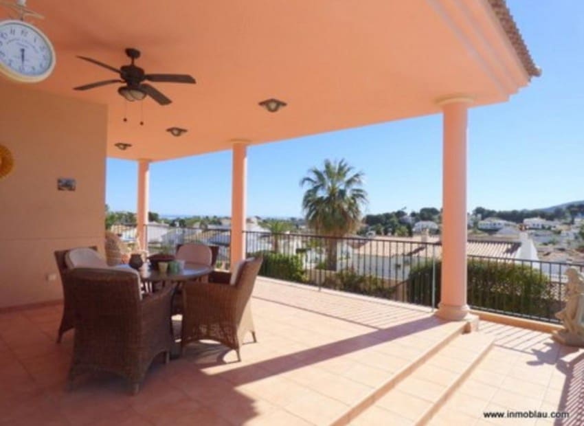 7 soverom Villa til salgs i Alfaz del Pi / L'Alfas del Pi med svømmebasseng - € 699 000 (Ref: 9198156)