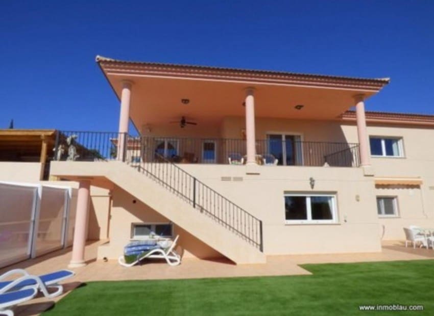 7 soverom Villa til salgs i Alfaz del Pi / L'Alfas del Pi med svømmebasseng - € 699 000 (Ref: 9198156)