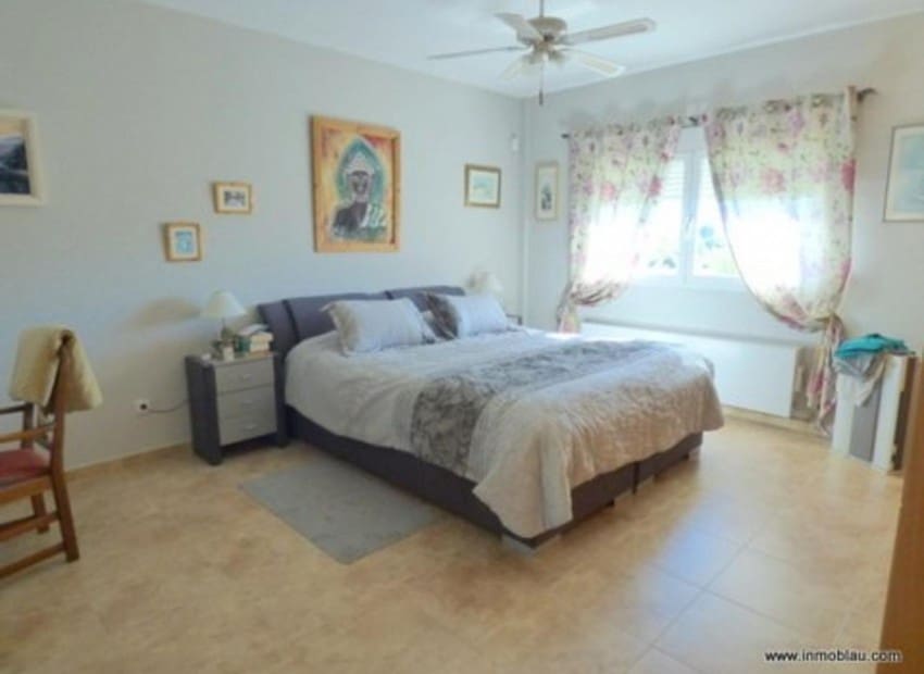 7 soverom Villa til salgs i Alfaz del Pi / L'Alfas del Pi med svømmebasseng - € 699 000 (Ref: 9198156)