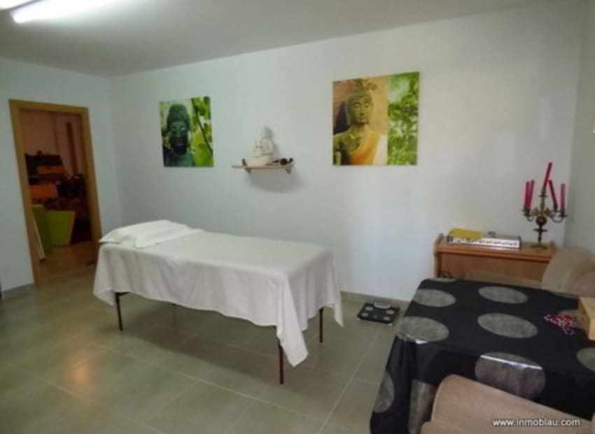 7 soverom Villa til salgs i Alfaz del Pi / L'Alfas del Pi med svømmebasseng - € 699 000 (Ref: 9198156)