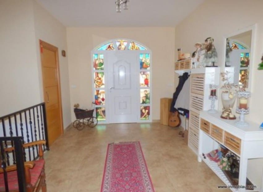 7 soverom Villa til salgs i Alfaz del Pi / L'Alfas del Pi med svømmebasseng - € 699 000 (Ref: 9198156)