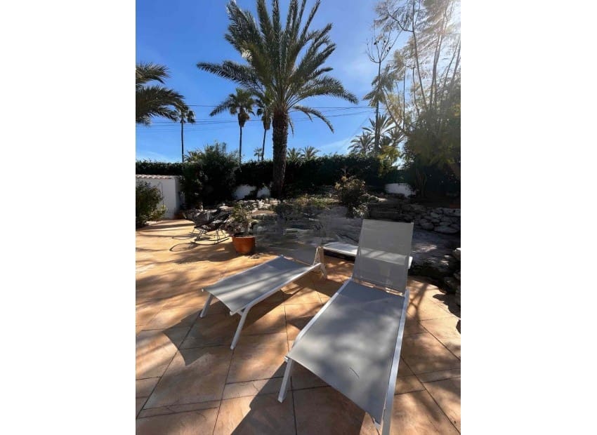 4 quarto Moradia para venda em Javea / Xabia com piscina - 686 000 € (Ref: 9203509)