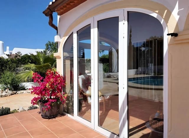 4 quarto Moradia para venda em Cap Martí - El Tossalet - Pinomar, Javea / Xàbia com piscina - 686 000 € (Ref: 9203509)