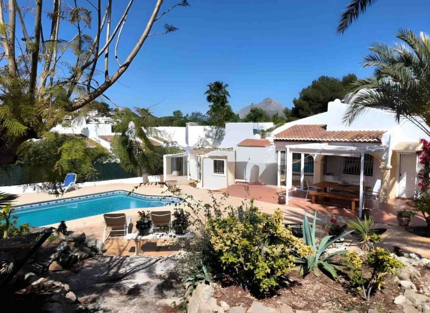 4 quarto Moradia para venda em Javea / Xabia com piscina - 686 000 € (Ref: 9203509)