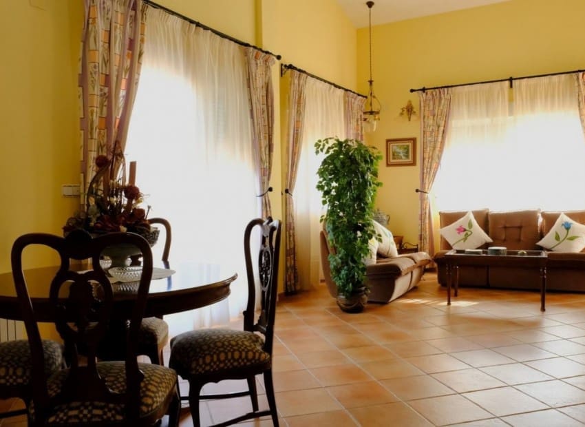 4 sovrum Finca/Hus på landet till salu i Orihuela med pool garage - 675 000 € (Ref: 9227863)