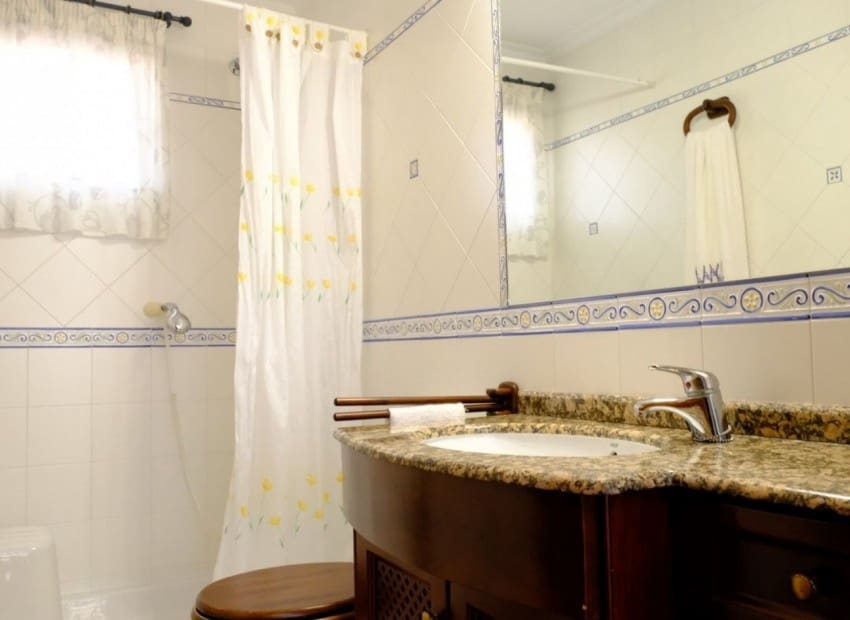 4 sovrum Finca/Hus på landet till salu i Orihuela med pool garage - 675 000 € (Ref: 9227863)