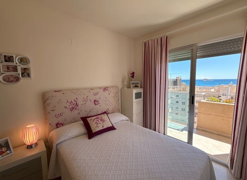 2 bedroom Apartment for sale in La Villajoyosa / Vila Joiosa with pool garage - € 395,000 (Ref: 9230605)