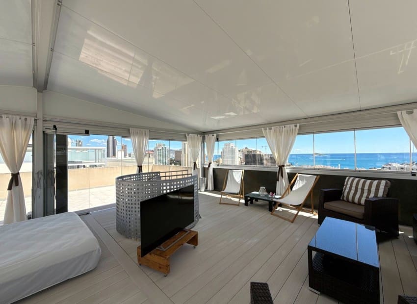 2 bedroom Apartment for sale in La Villajoyosa / Vila Joiosa with pool garage - € 395,000 (Ref: 9230605)