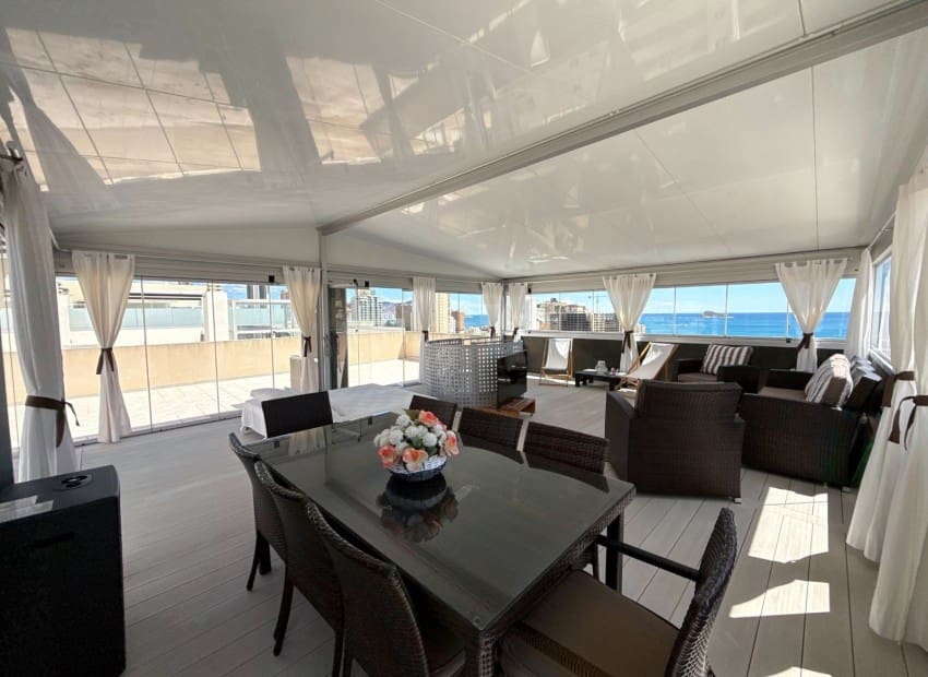 2 bedroom Apartment for sale in La Villajoyosa / Vila Joiosa with pool garage - € 395,000 (Ref: 9230605)