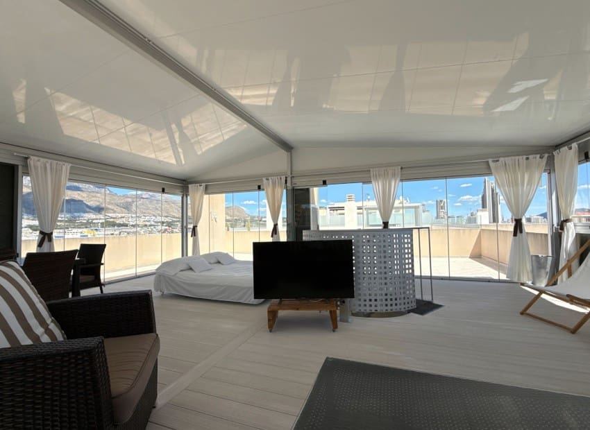 2 bedroom Apartment for sale in La Villajoyosa / Vila Joiosa with pool garage - € 395,000 (Ref: 9230605)