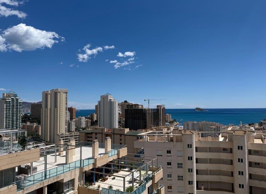 2 bedroom Apartment for sale in La Villajoyosa / Vila Joiosa with pool garage - € 395,000 (Ref: 9230605)