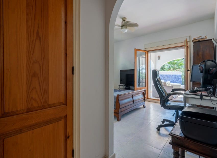 3 chambre Villa/Maison à vendre à Javea / Xabia avec piscine - 620 000 € (Ref: 9231266)