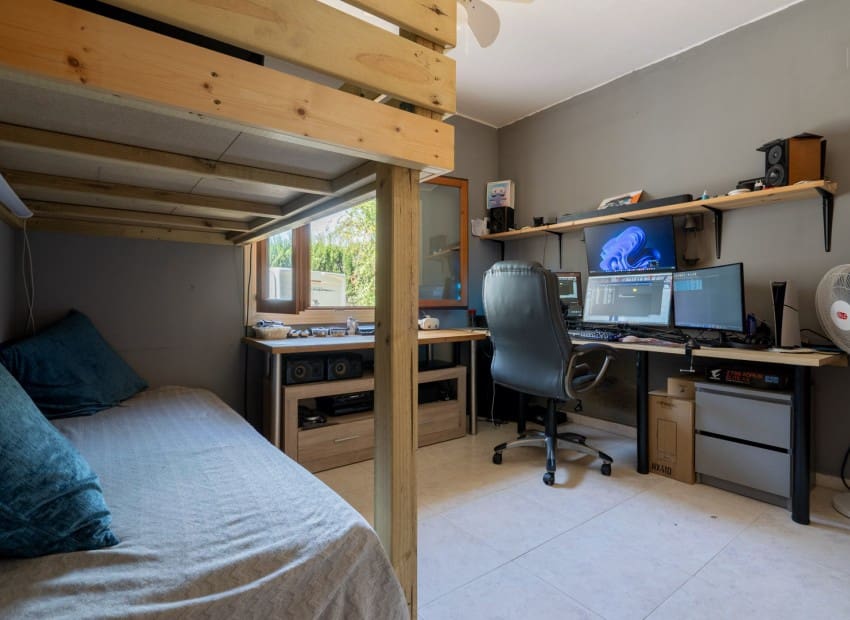 3 chambre Villa/Maison à vendre à Javea / Xabia avec piscine - 620 000 € (Ref: 9231266)