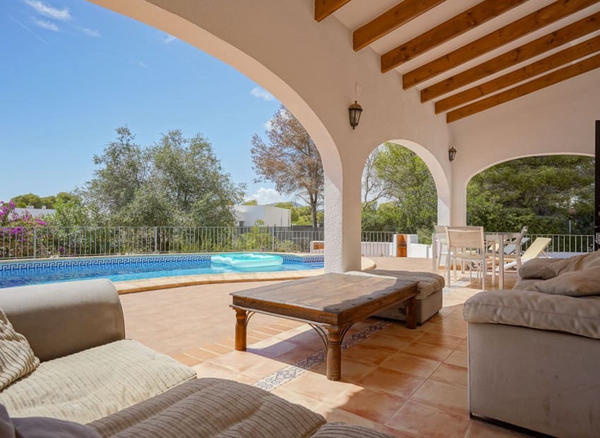 3 chambre Villa/Maison à vendre à Javea / Xabia avec piscine - 620 000 € (Ref: 9231266)