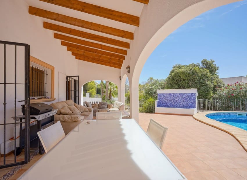 3 chambre Villa/Maison à vendre à Javea / Xabia avec piscine - 620 000 € (Ref: 9231266)