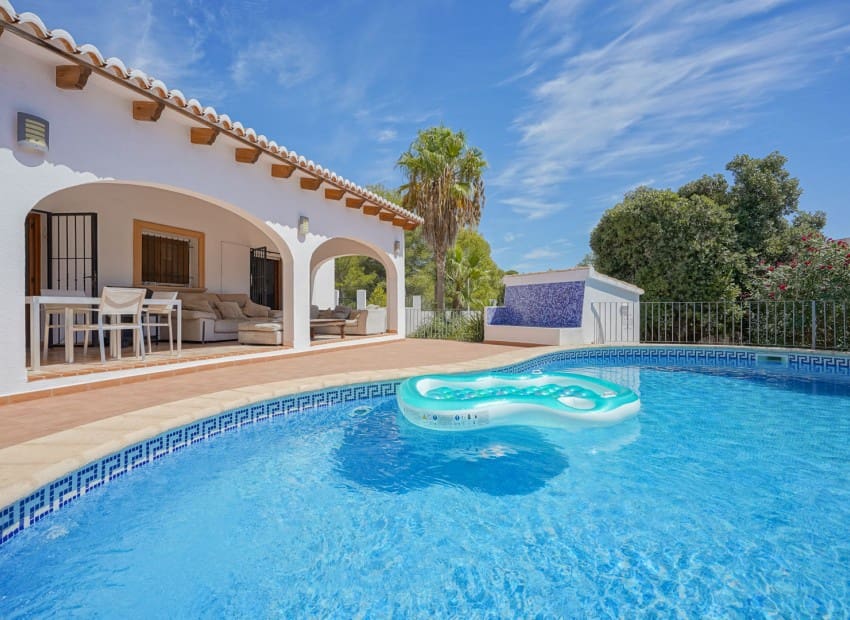 3 chambre Villa/Maison à vendre à Javea / Xabia avec piscine - 620 000 € (Ref: 9231266)