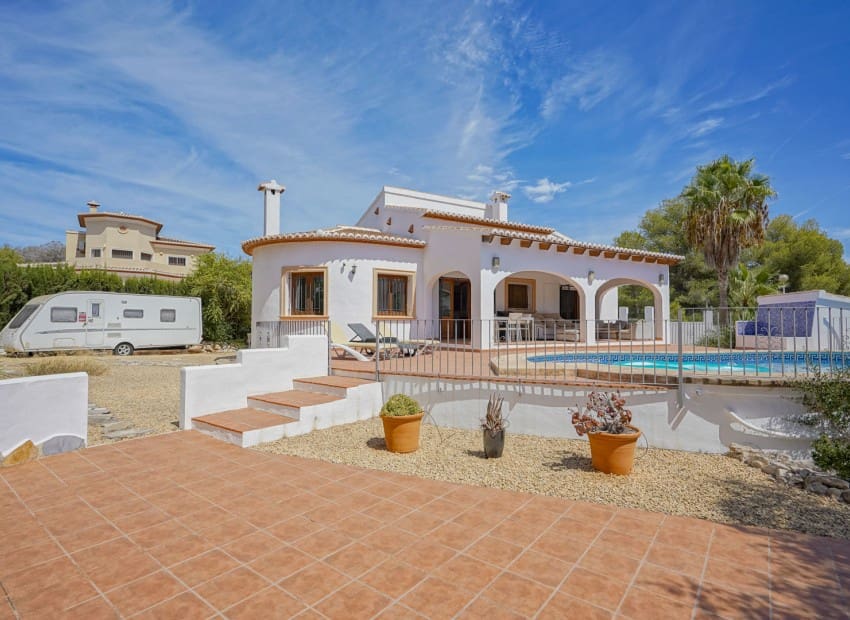 3 chambre Villa/Maison à vendre à Javea / Xabia avec piscine - 620 000 € (Ref: 9231266)