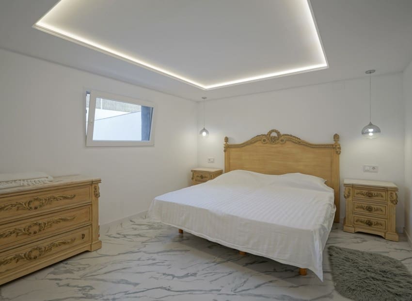 5 Zimmer Villa zu verkaufen in Calpe / Calp mit Pool - 749.000 € (Ref: 9231541)