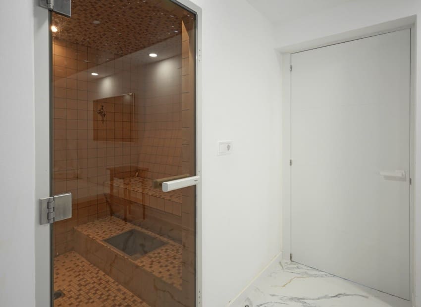 5 Zimmer Villa zu verkaufen in Calpe / Calp mit Pool - 749.000 € (Ref: 9231541)