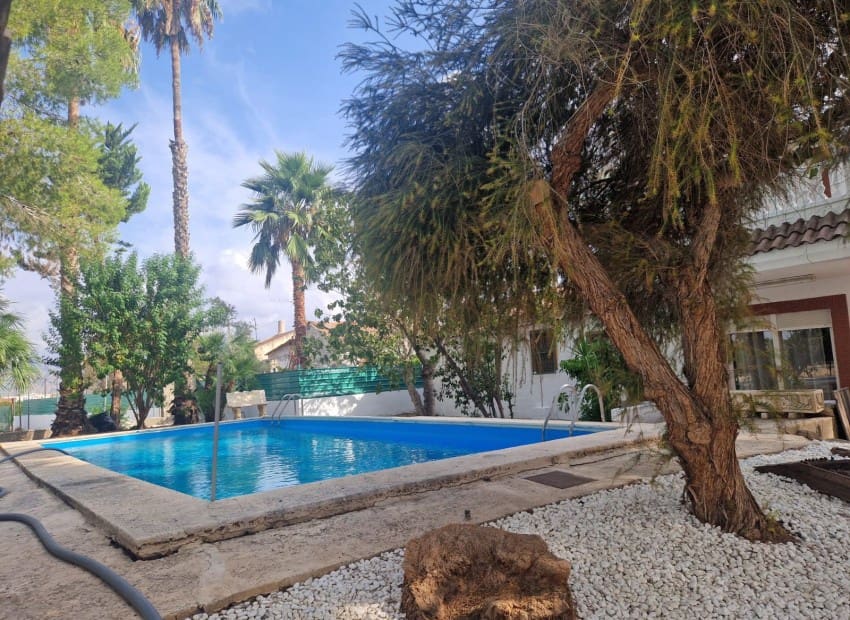5 bedroom Finca/Country House for sale in Orihuela with pool - € 370,000 (Ref: 9241151)