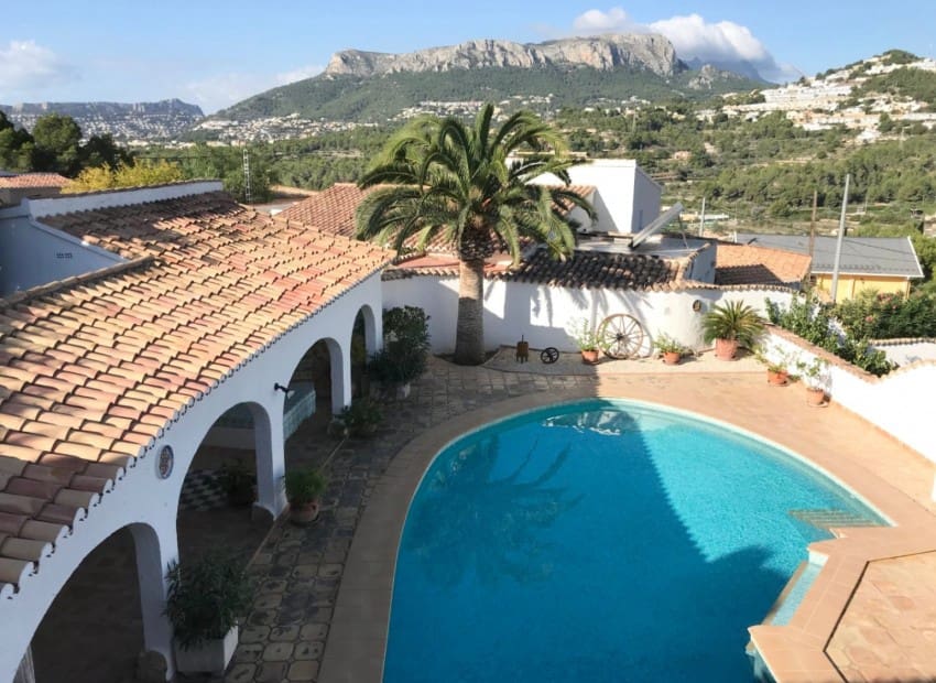 8 chambre Villa/Maison à vendre à Calpe / Calp avec piscine - 790 000 € (Ref: 9262967)