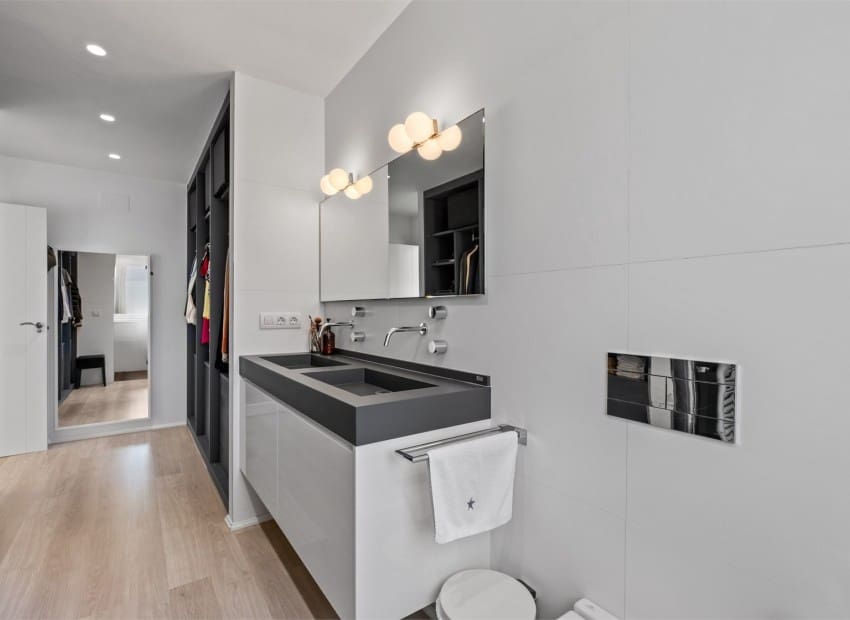 Casa de 5 habitaciones en Alfaz del Pi / L'Alfàs del Pi en venta con piscina - 599.000 € (Ref: 9263562)