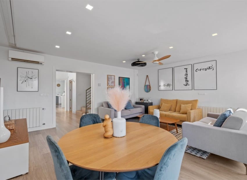 Casa de 5 habitaciones en Alfaz del Pi / L'Alfàs del Pi en venta con piscina - 599.000 € (Ref: 9263562)