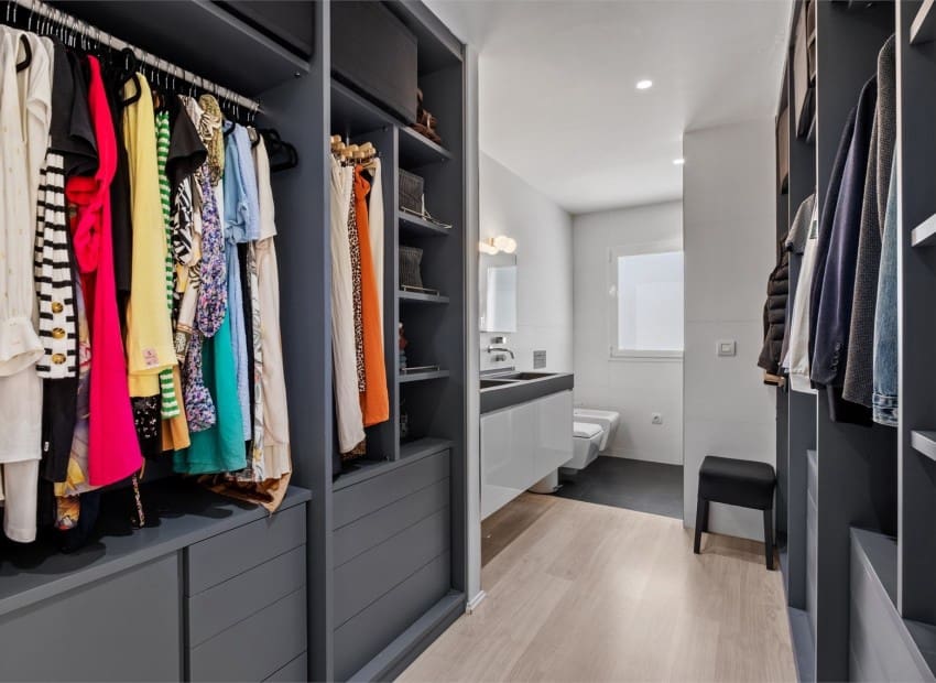 Casa de 5 habitaciones en Alfaz del Pi / L'Alfàs del Pi en venta con piscina - 599.000 € (Ref: 9263562)