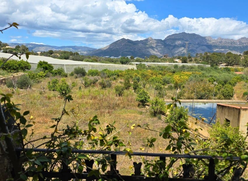 Terreno para Construção para venda em La Nucia - 500 000 € (Ref: 9265621)