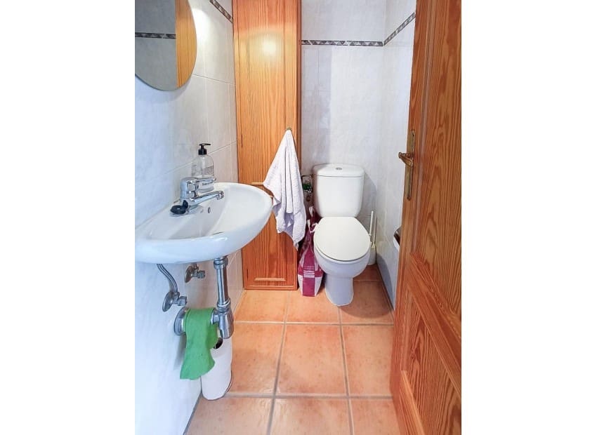 4 quarto Moradia para venda em La Nucia com piscina garagem - 450 000 € (Ref: 9267574)