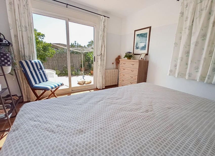 4 quarto Moradia para venda em La Nucia com piscina garagem - 450 000 € (Ref: 9267574)