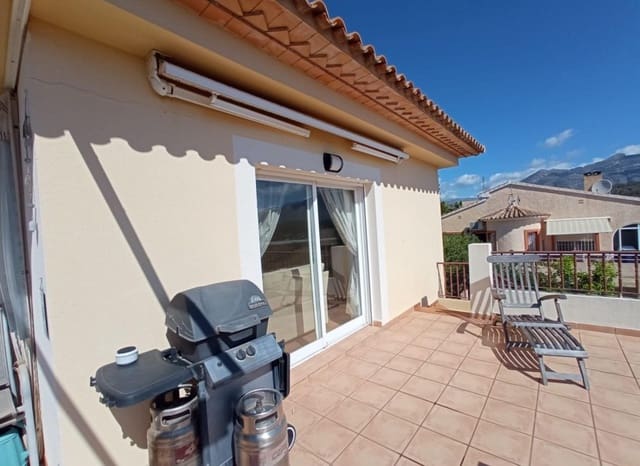 4 quarto Moradia para venda em El Tossal - Bello Horizonte  , La Nucia com piscina garagem - 450 000 € (Ref: 9267574)