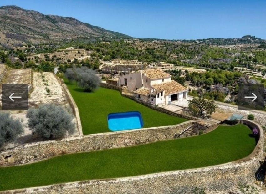 4 makuuhuone Maalaistalo myytävänä paikassa Benissa mukana uima-altaan - 399 900 € (Ref: 9268751)