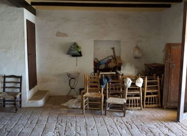 4 makuuhuone Maalaistalo myytävänä paikassa Benissa mukana uima-altaan - 399 900 € (Ref: 9268751)