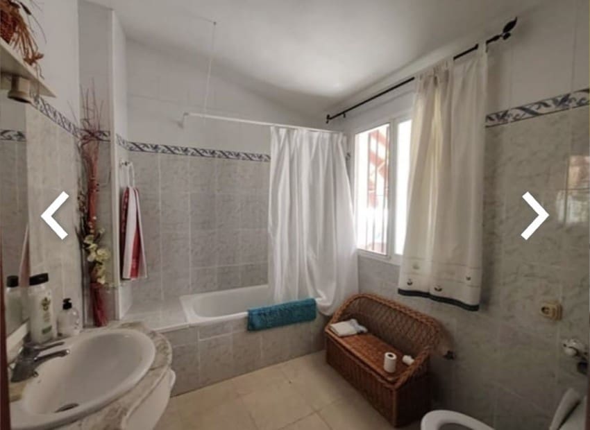 3 slaapkamer Villa te koop in Alfaz del Pi / L'Alfas del Pi met zwembad - € 371.000 (Ref: 9269063)