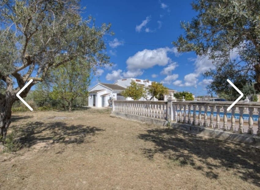 4 makuuhuone Maalaistalo myytävänä paikassa Benissa mukana uima-altaan 
autotalli - 425 000 € (Ref: 9270241)