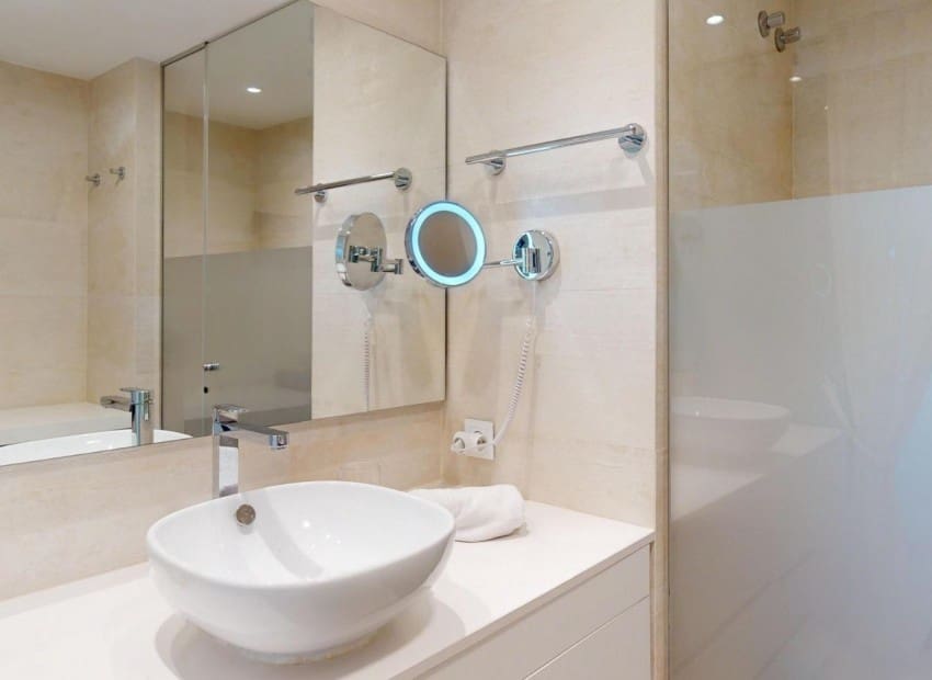 3 chambre Appartement à vendre à Oliva Nova avec piscine - 560 000 € (Ref: 9271420)