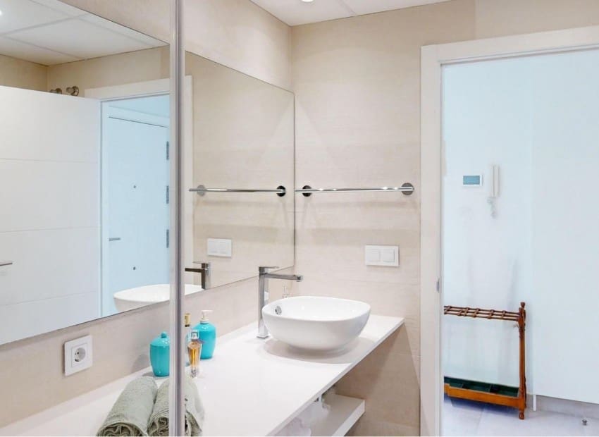 3 chambre Appartement à vendre à Oliva Nova avec piscine - 560 000 € (Ref: 9271420)