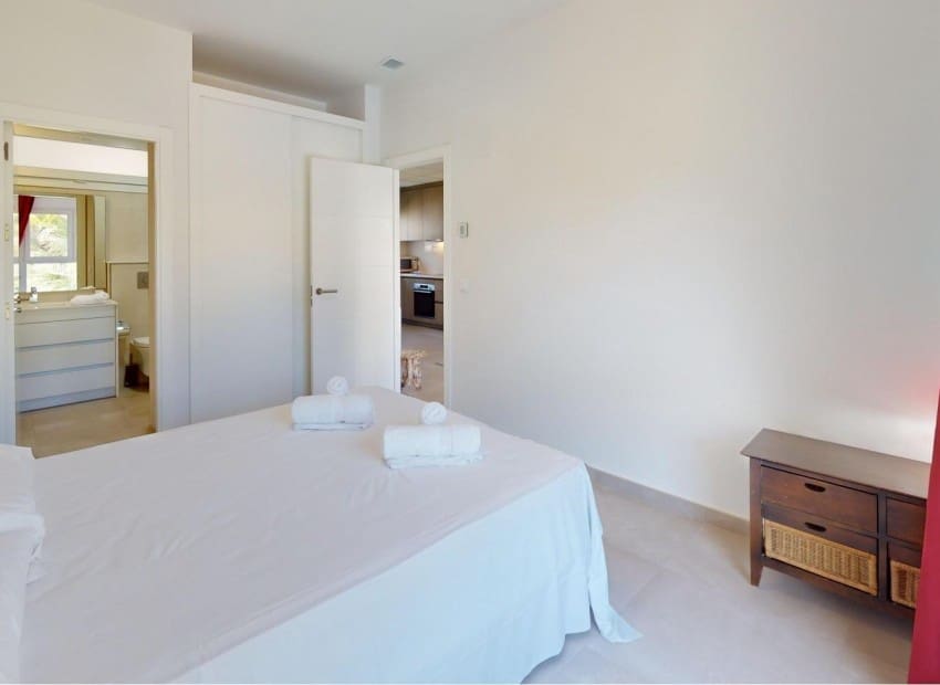 2 soveværelse Lejlighed til salg i Oliva Nova med swimmingpool garage - € 299.000 (Ref: 9271422)