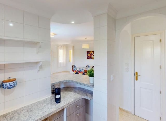 3 soverom Villa til salgs i Oliva Nova, Oliva med svømmebasseng garasje - € 385 000 (Ref: 9271715)