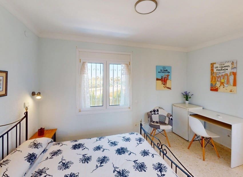 3 bedroom Villa for sale in Oliva Nova with pool garage - € 385,000 (Ref: 9271715)