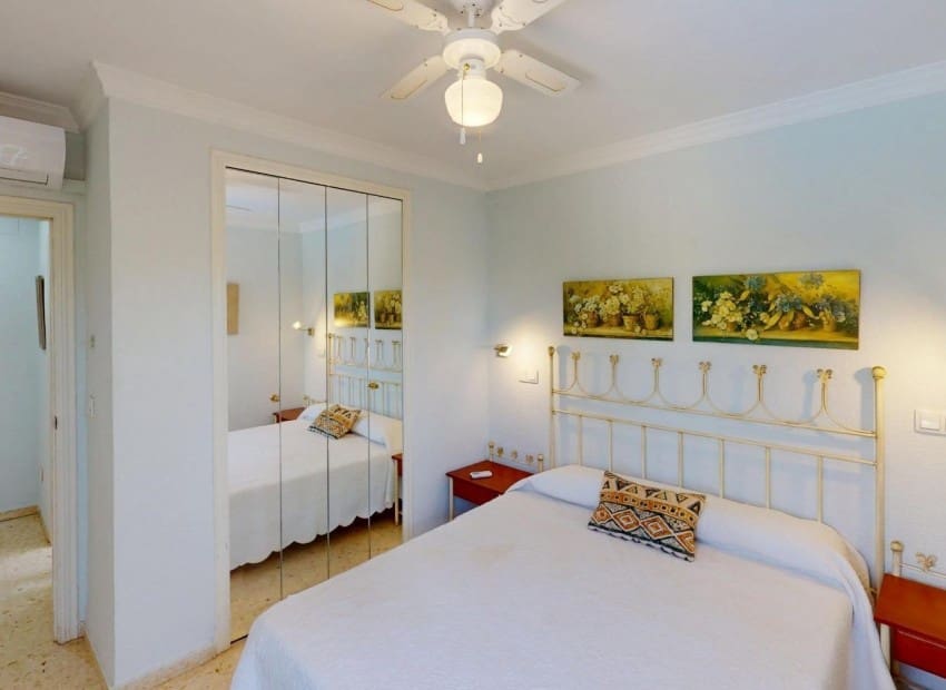 3 bedroom Villa for sale in Oliva Nova with pool garage - € 385,000 (Ref: 9271715)