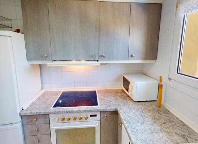 3 soverom Villa til salgs i Oliva Nova, Oliva med svømmebasseng garasje - € 385 000 (Ref: 9271715)