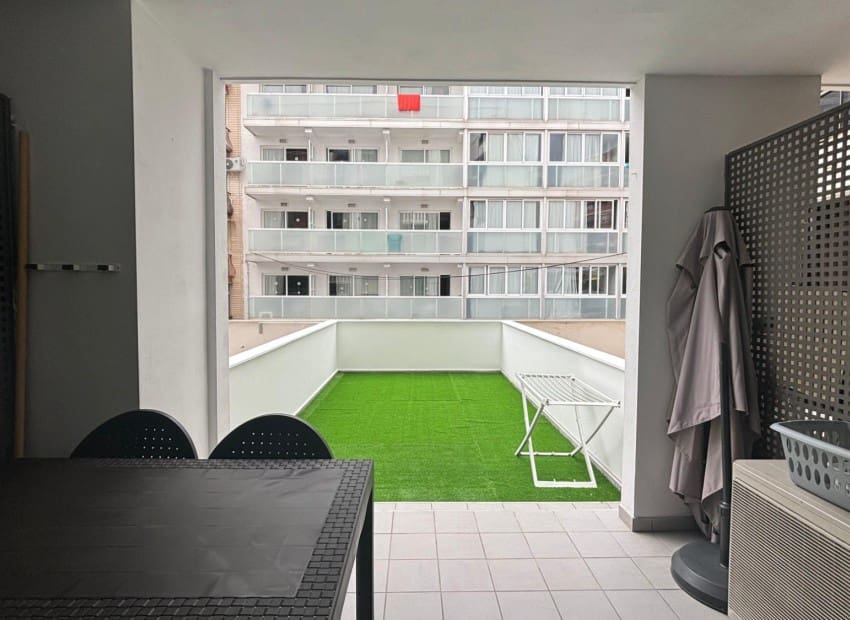 1 makuuhuone Huoneisto myytävänä paikassa Benidorm - 189 000 € (Ref: 9272842)