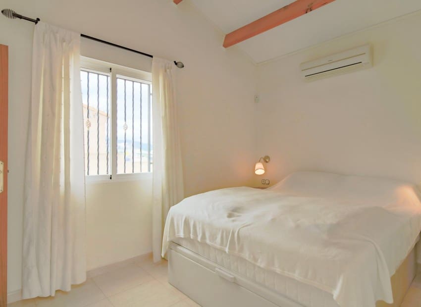 3 quarto Moradia para venda em Polop com piscina - 295 000 € (Ref: 9273048)