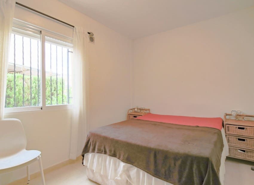 3 quarto Moradia para venda em Polop com piscina - 295 000 € (Ref: 9273048)