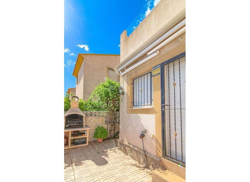 3 quarto Moradia para venda em Polop com piscina - 295 000 € (Ref: 9273048)