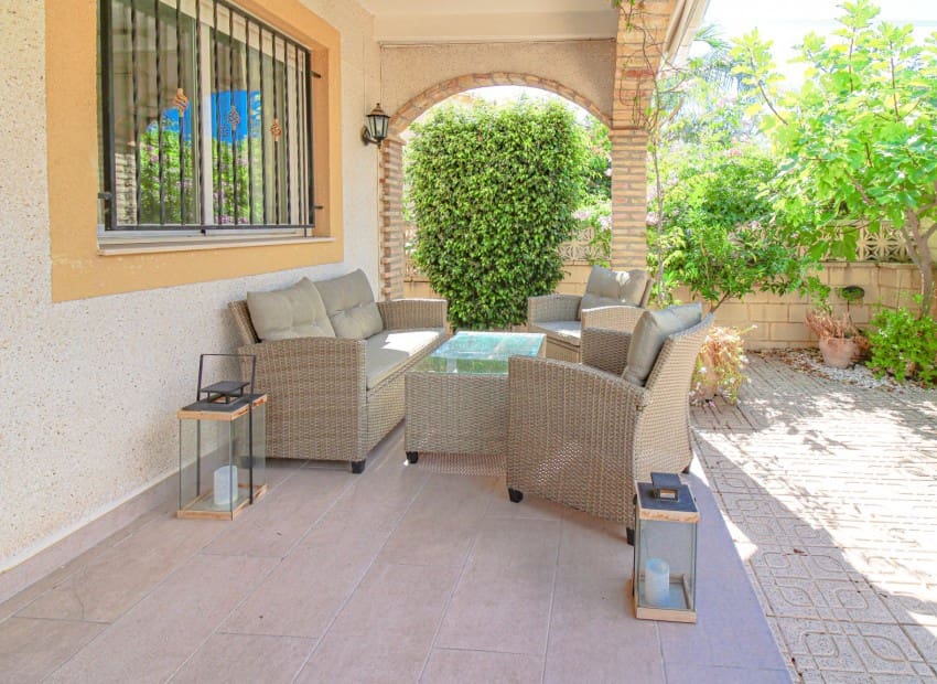 3 quarto Moradia para venda em Polop com piscina - 295 000 € (Ref: 9273048)