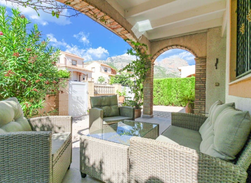 3 quarto Moradia para venda em Polop com piscina - 295 000 € (Ref: 9273048)